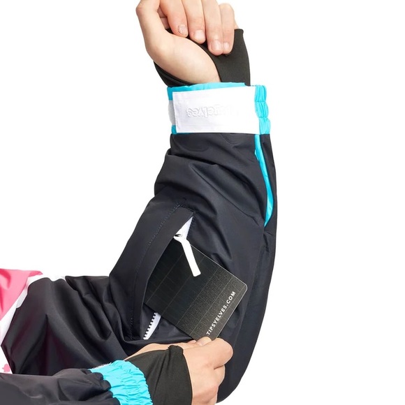 Tipsy Elves snow suit - Picture 5 of 10